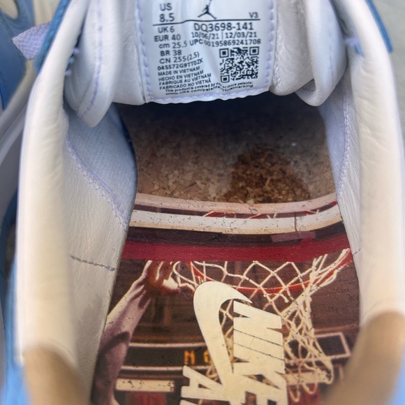 Jordan 1 Elevate Low SE University Blue (Women's) - Picture 3 of 4